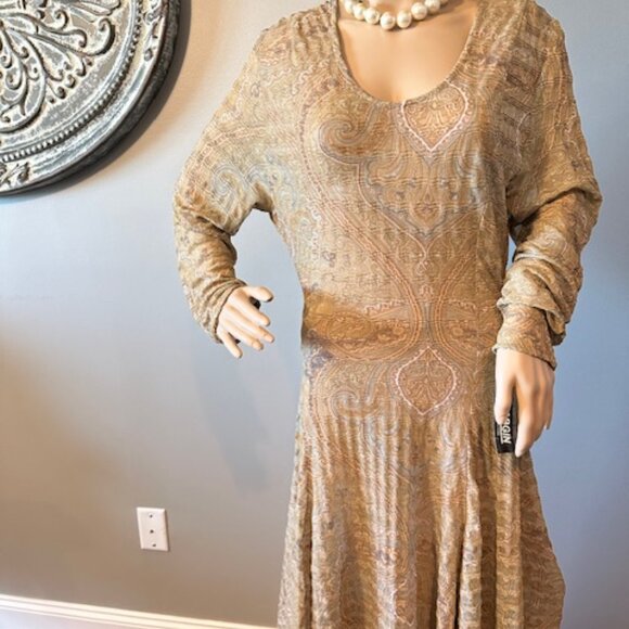NWT ABGIN SHEER FIT AND FLARE BROWN PAISLEY MAXI - SIZE M - Picture 2 of 8